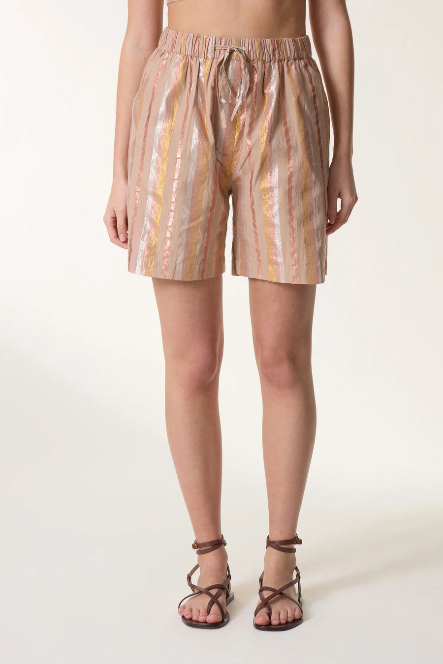 Leon & Harper Quincy Shiny Short